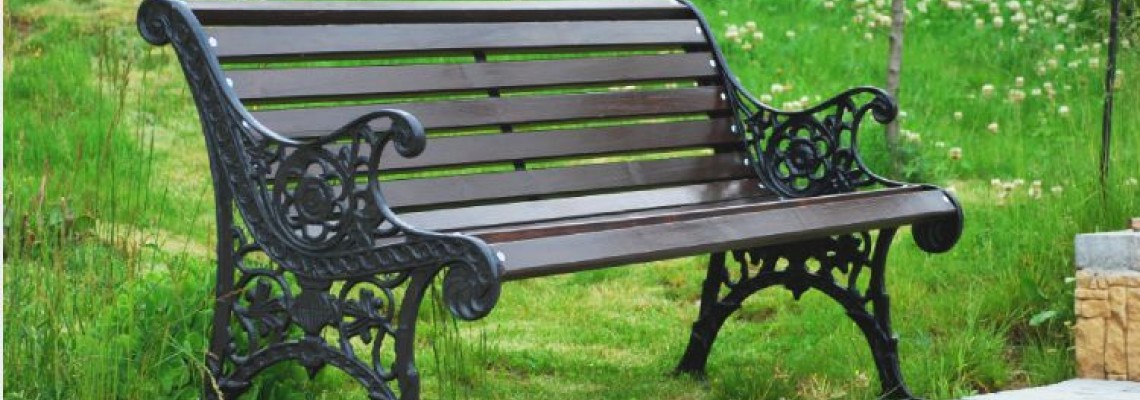 Bänke für den Außenbereich