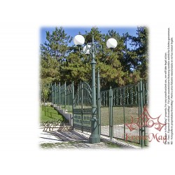 Historische Kandelaber Mastleuchten aus Gusseisen G3-S3